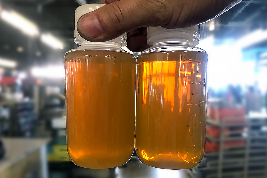 水分が混入した作動油